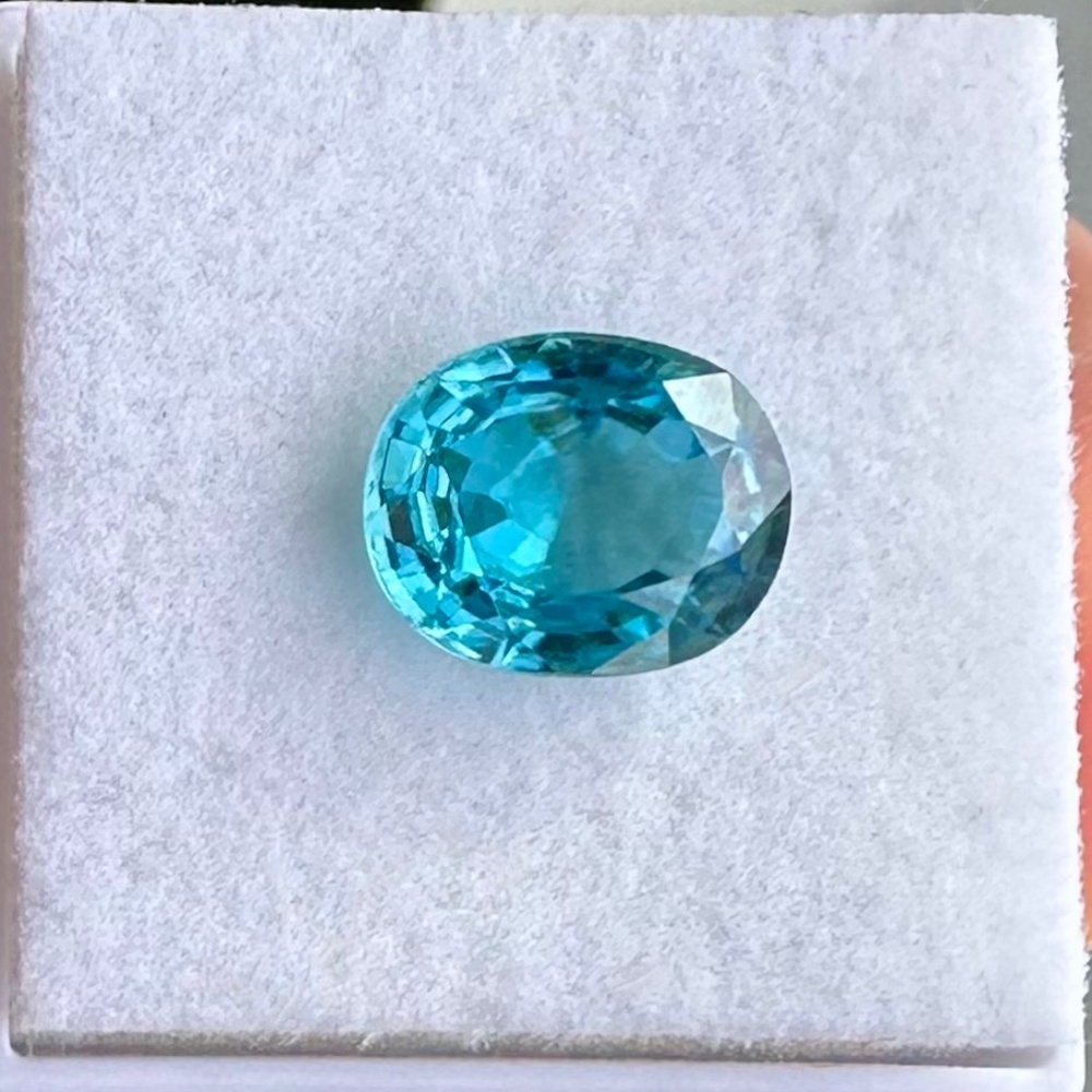 ✨ ELECTRIC 4.21ct Vivid Blue Zircon 🌊 10x8mm Faceted Oval Gem